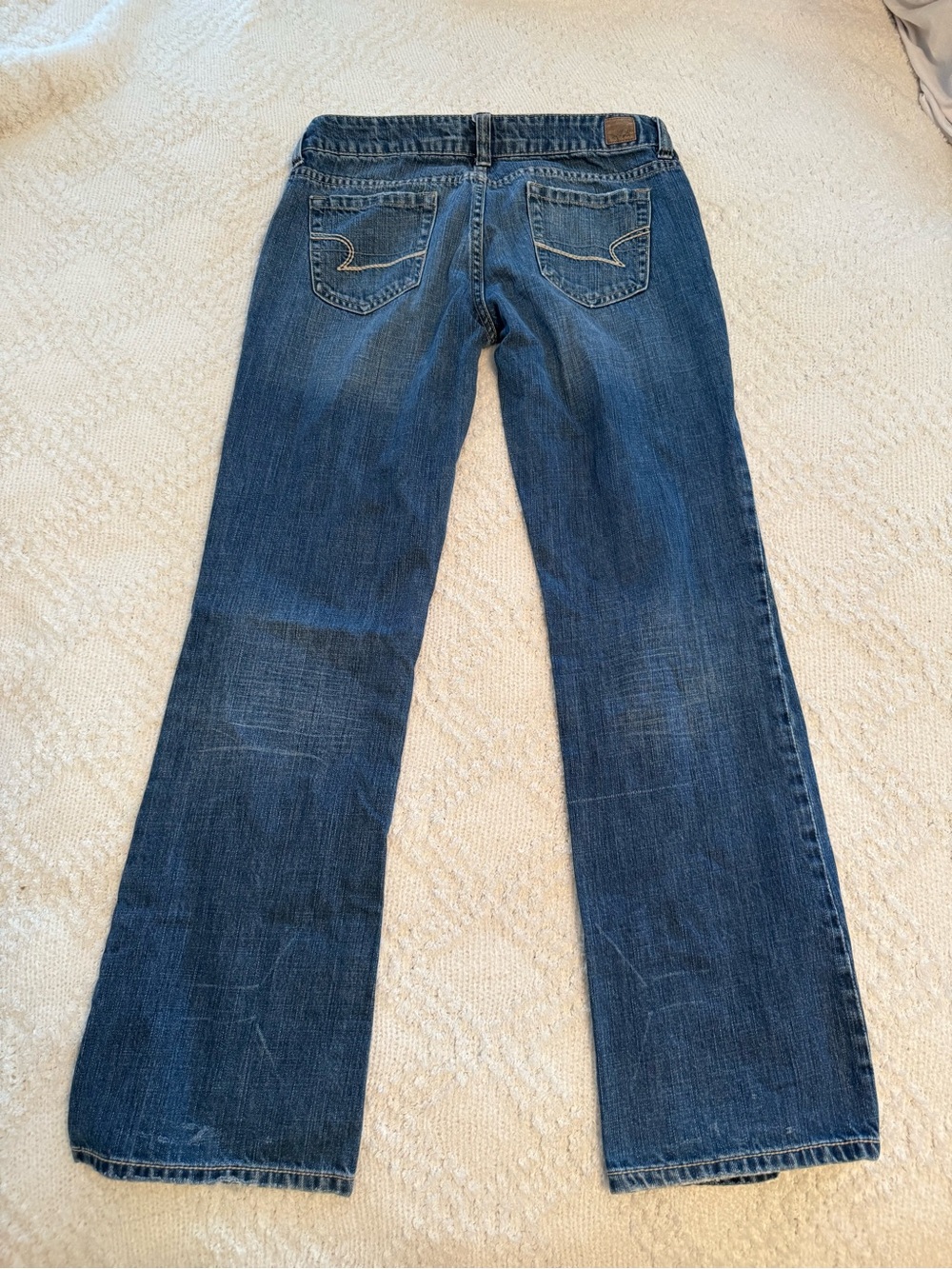 American Eagle Outfitters Women’s Boyfriend Jeans - Dark Blue Wash Y2K - Picture 4 of 8